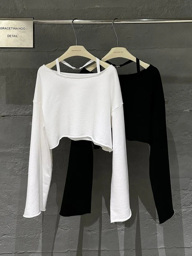 Sweatshirt with Cropped Hem