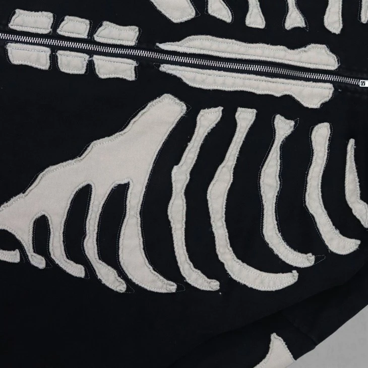 380GSM Skull Applique Street Wear Hoodie For Fashion Brand 380GSM Skull Applique Street Wear Hoodie For Fashion Brand